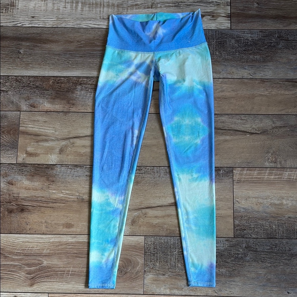 NWOT Teeki Blue Tie Dye Yoga Pants Leggings Small